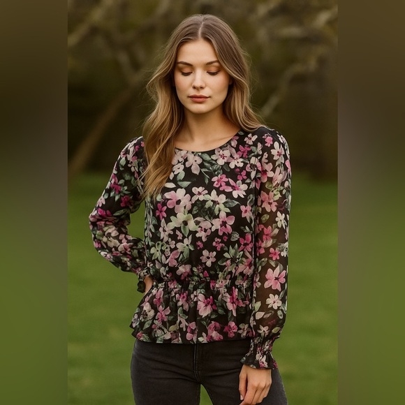 Bar III Black and Green Ruffled Blouse 🪷🖤 - Picture 10 of 10